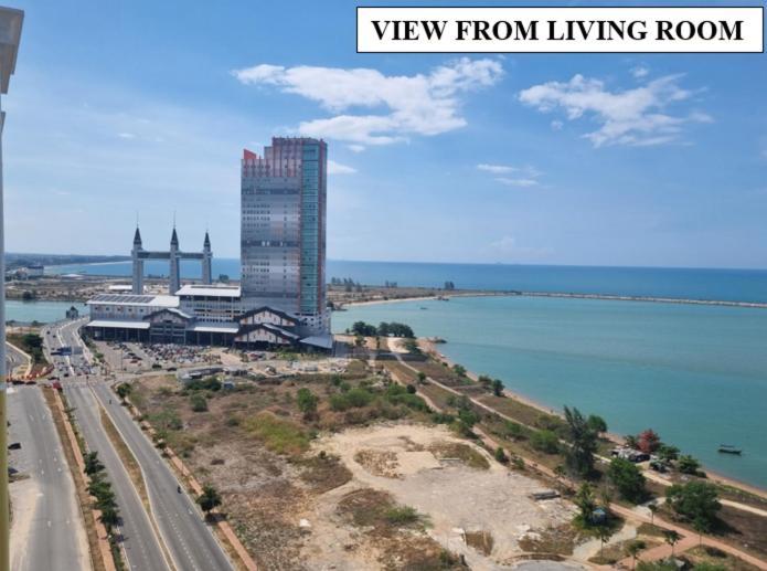Seaside Haven Homestay Seaview Unit With Pool Opposite Ktcc & Mayang Mall - Pangsapuri Ladang Tanjung 瓜拉丁加奴 外观 照片
